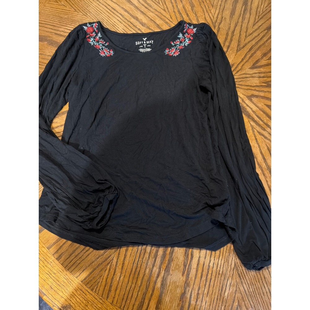 American Eagle Soft & Sexy Black Embroidered Floral Long Sleeve Top Small